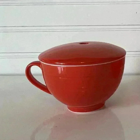 Tea Forté Lidded Cup‎ Mug Red, Limited E2020 - Picture 1 of 9
